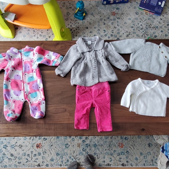 0-6 months lot - Picture 1 of 1